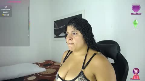  04WOLLF-MIA online show from October 28, 5:57 am