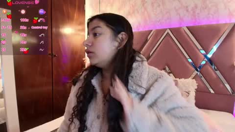 miaa_smiith1 online show from January 27, 12:05 pm