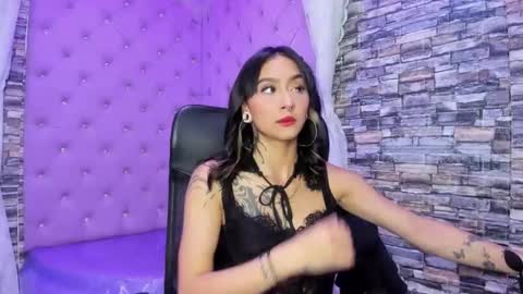 Snapshot of miaa_thopmson chatting on October 21, 4:00 pm Miaa online show from October 21, 4:00 pm