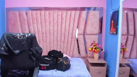 Miaa online show from February 27, 9:47 pm