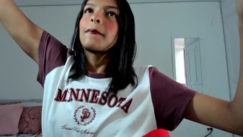 Snapshot of miaa_z chatting on January 18, 12:36 pm Miaa online show from January 18, 12:36 pm