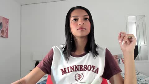 Snapshot of miaa_z chatting on January 16, 12:31 pm Miaa online show from January 16, 12:31 pm