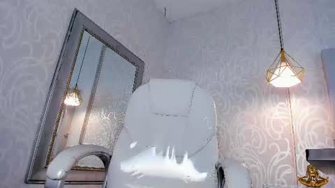 Mia Camille online show from July 28, 7:39 pm