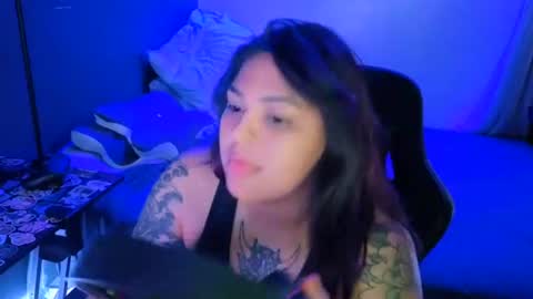 Mia online show from July 28, 2:09 am