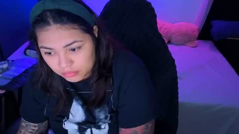 Mia online show from July 21, 1:06 am
