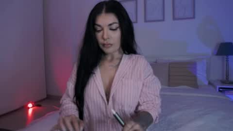 miacute4u online show from June 7, 5:31 pm