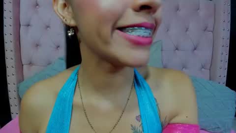 miadivinehyh online show from June 11, 2:47 pm