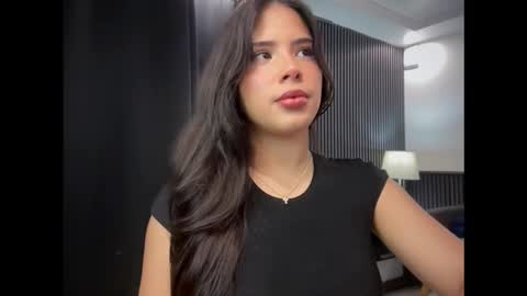 miafunny5 online show from March 10, 3:32 am