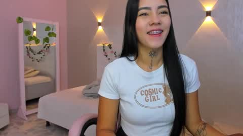 Mia Gomez online show from February 28, 12:52 pm