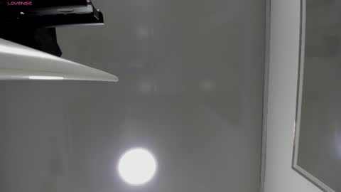 Miah Collins online show from March 12, 11:20 am