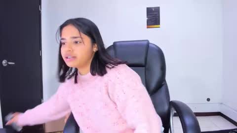 miahsex69 online show from November 16, 4:25 am