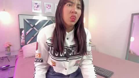 Snapshot of miakhalifa_7 chatting on February 27, 11:31 am Mia Khalifa online show from February 27, 11:31 am
