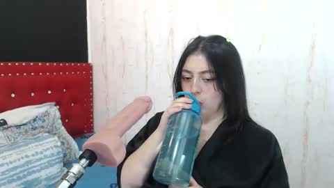 miakimky online show from November 29, 9:52 pm