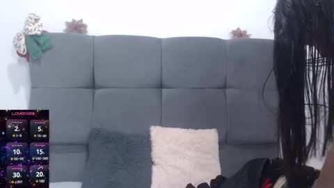 Snapshot of miamackleyn_ chatting on December 30, 1:03 pm MIA online show from December 30, 1:03 pm