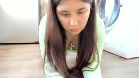 MiaMarrone online show from May 3, 3:15 pm