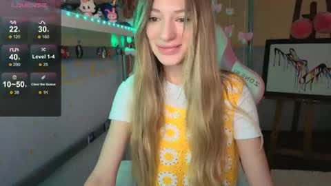 MiaMoon online show from July 27, 6:21 am