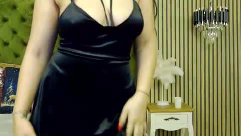 MiaNoir online show from December 5, 7:08 am