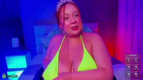 MIA PARKER online show from July 28, 7:39 pm