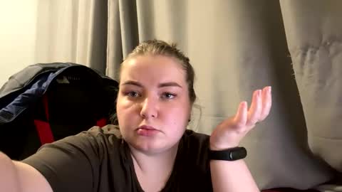 Snapshot of miapisa chatting on October 11, 4:53 pm miapisa online show from October 11, 4:53 pm