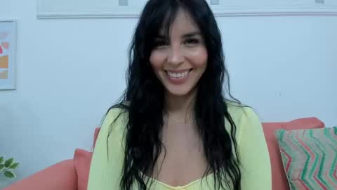 Snapshot of miaquevedo chatting on September 24, 1:10 pm Mia Quevedo online show from September 24, 1:10 pm