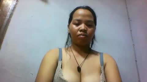 miarii online show from May 26, 4:06 pm