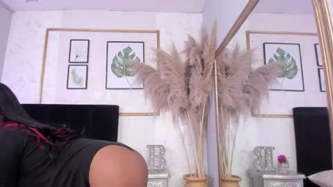 Snapshot of miaroggers chatting on September 25, 3:49 am Alejandra online show from September 25, 3:49 am