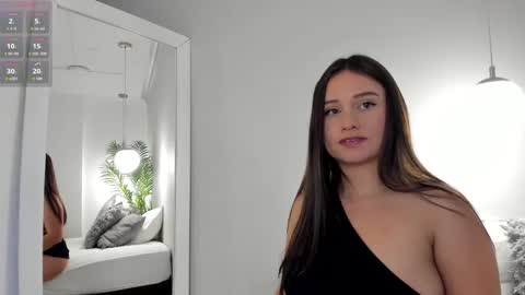 Snapshot of miasalaz chatting on October 14, 4:59 am miasalaz online show from October 14, 4:59 am