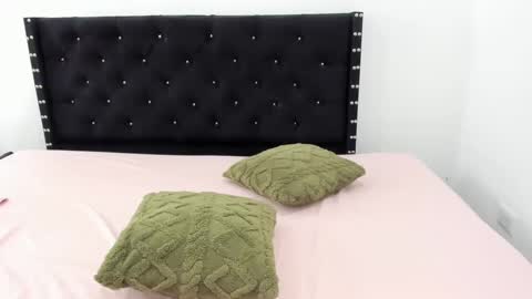 miasexii_69 online show from September 26, 3:09 pm