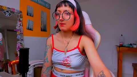 miauwunita online show from May 15, 8:44 pm