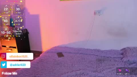 Mia Villalobos online show from June 22, 2:05 am