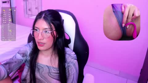 mia online show from January 30, 5:19 am