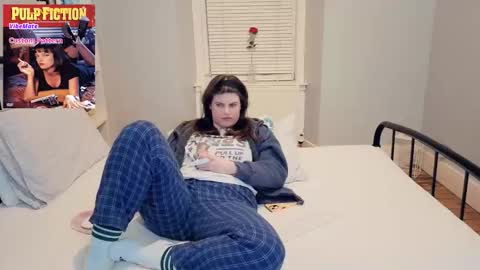 Mia  online show from April 16, 9:03 pm