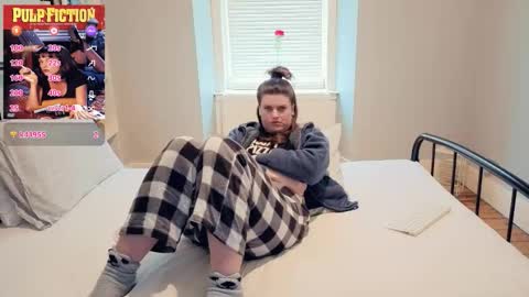 Mia  online show from April 15, 12:28 pm