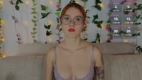 Snapshot of miawinxxx848 chatting on September 16, 9:45 pm Mia Winx online show from September 16, 9:45 pm