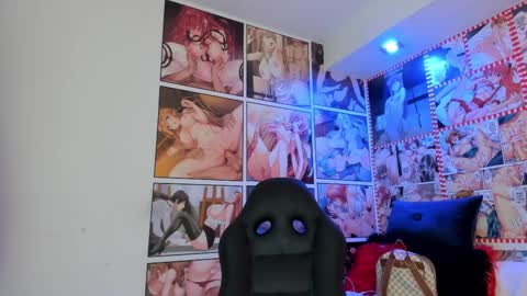 michel_lopez18 online show from February 18, 10:49 am