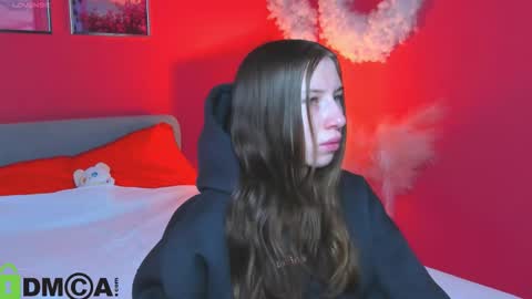 michele_mack online show from October 20, 2:36 am