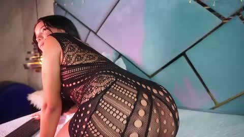 michell_starrr online show from May 30, 3:48 am