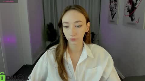 Snapshot of michelle__allen chatting on October 4, 1:22 am Michelle online show from October 4, 1:22 am