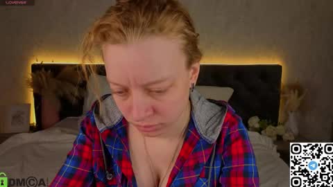 michelle_blond online show from April 20, 12:57 am