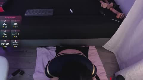 michelle_cutee_ online show from October 15, 8:33 pm