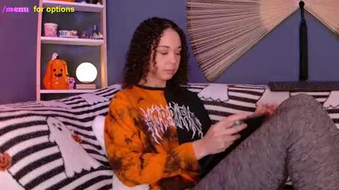 Snapshot of midnight__muse chatting on September 29, 6:51 am Rain online show from September 29, 6:51 am