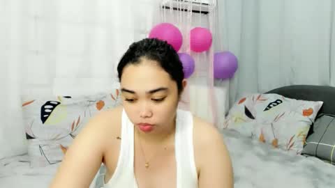 Bunny 3 online show from November 28, 6:33 pm