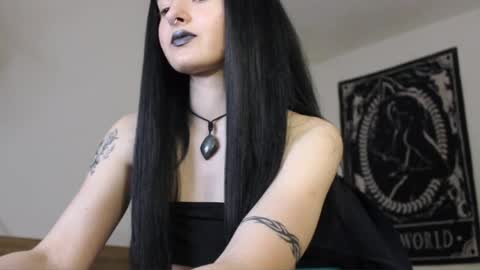 midnightsiren online show from May 12, 9:10 pm