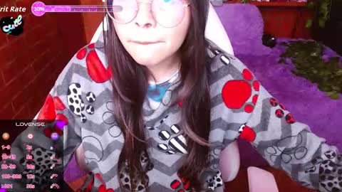 Snapshot of midoriquinn chatting on September 16, 3:09 pm Midori 7u7 online show from September 16, 3:09 pm