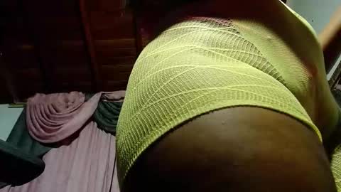 Snapshot of mielsquirt chatting on September 24, 8:46 am mielsquirt online show from September 24, 8:46 am