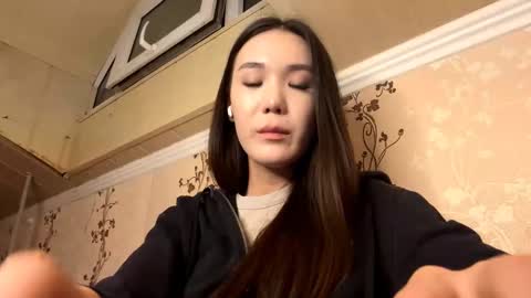 Snapshot of migdaliafenlon chatting on September 23, 2:59 pm Nova online show from September 23, 2:59 pm
