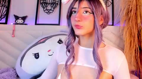 Snapshot of miia__baker chatting on February 22, 12:08 pm online show from February 22, 12:08 pm
