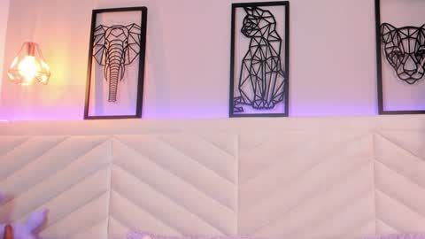 Snapshot of miia__baker chatting on January 13, 12:45 pm online show from January 13, 12:45 pm