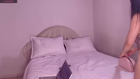 miia_monroy online show from February 23, 8:19 pm