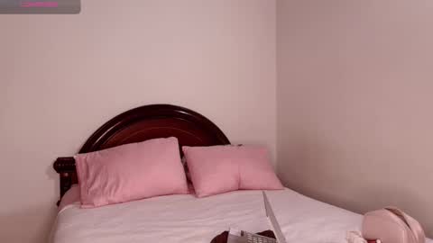 miia_monroy online show from March 3, 10:05 pm